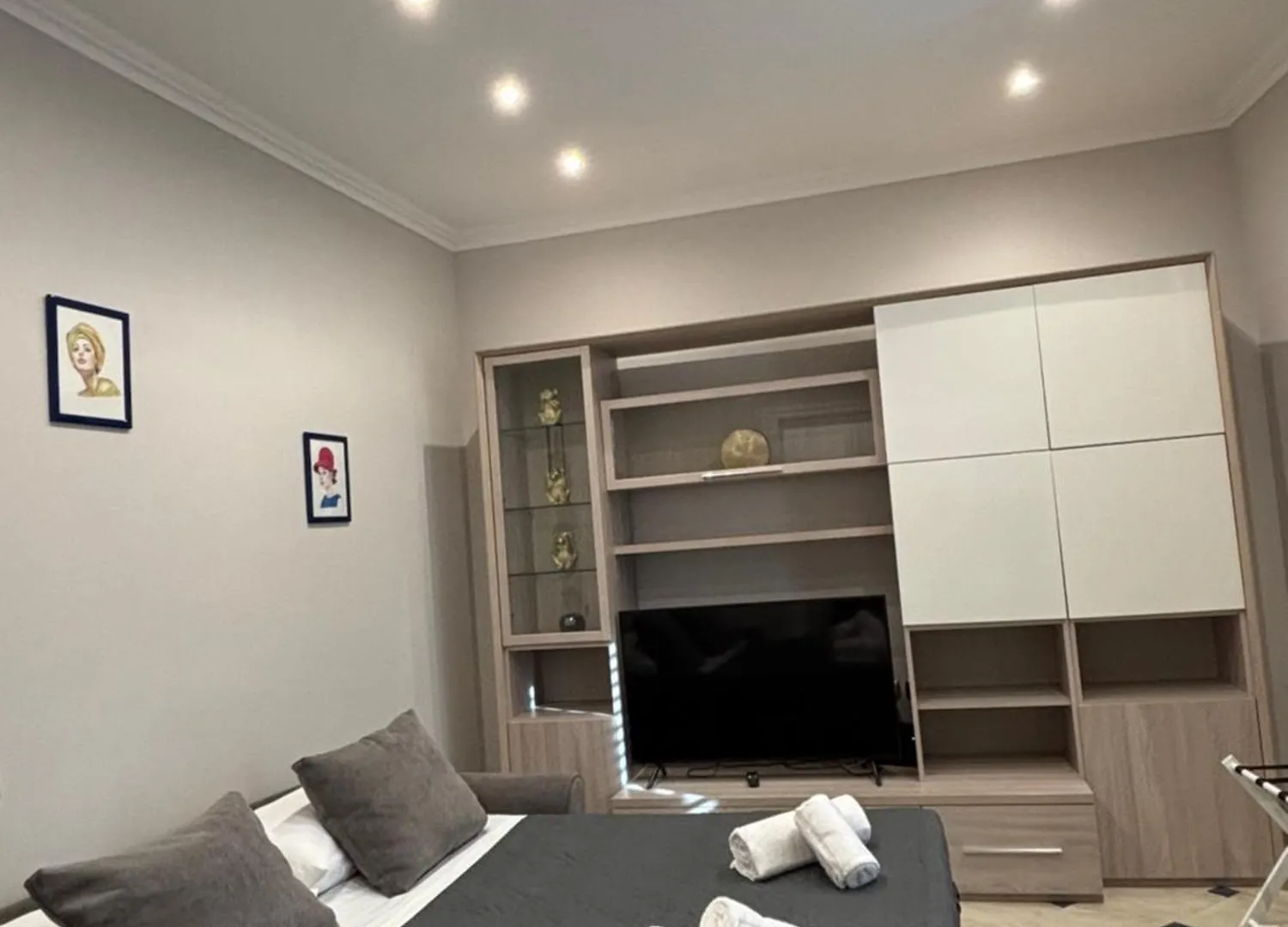 Ezio29 Holiday House Rom 0*,